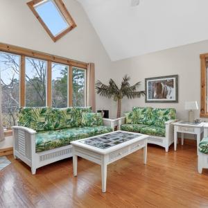 Photo #4 of 4475 DEEP HOLE RD, CHINCOTEAGUE, VA 0.2 acres