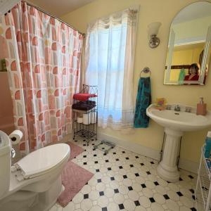 Photo #30 of 38 MAIN ST, WACHAPREAGUE, VA 0.3 acres