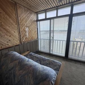 Photo #13 of 6206-2 MARSH ISLAND DR, CHINCOTEAGUE, VA