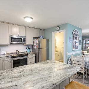 Photo #13 of 7718 EAST SIDE RD, CHINCOTEAGUE, VA