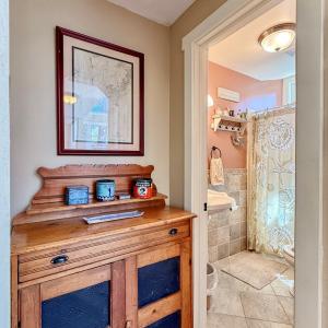 hallway to bath - downstairs