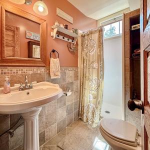 full bath downstairs