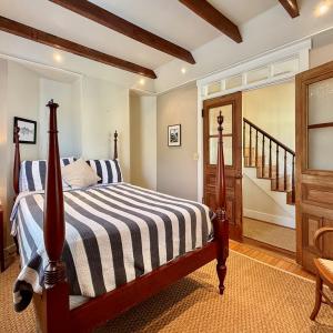 bedroom 1 v3 - downstairs