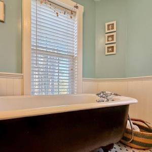 bathroom v2 - upstairs