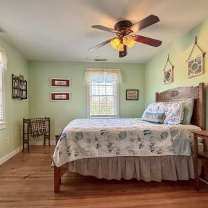 bedroom 3 v2 - upstairs