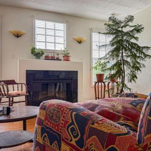 Living Room w/Fireplace