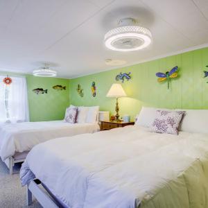 Photo #31 of 3284 COLONA ST, CHINCOTEAGUE, VA 0.2 acres