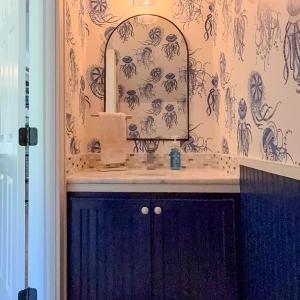Powder room
