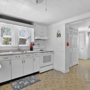 Photo #16 of 4214 MAIN ST, CHINCOTEAGUE, VA 0.1 acres