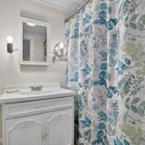 Photo #30 of 4214 MAIN ST, CHINCOTEAGUE, VA 0.1 acres