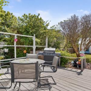 Photo #36 of 4214 MAIN ST, CHINCOTEAGUE, VA 0.1 acres