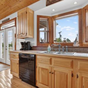 Photo #10 of 4247 KIPTOPEKE DR, CAPE CHARLES, VA 0.5 acres