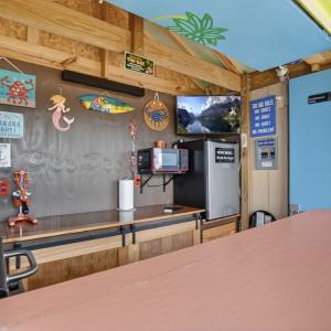 Photo #41 of 3220 RIDGE RD, CHINCOTEAGUE, VA 0.5 acres