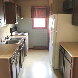 Unit B - Kitchen