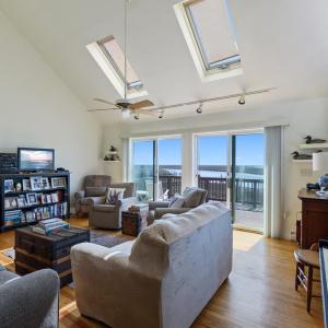 Photo #12 of 21273 METOMPKIN VIEW LN, PARKSLEY, VA 0.9 acres