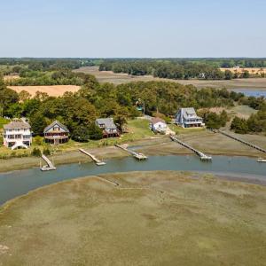 Photo #6 of 21273 METOMPKIN VIEW LN, PARKSLEY, VA 0.9 acres