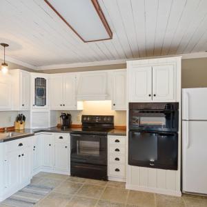 Photo #12 of 4250 BENNETT LN, CHINCOTEAGUE, VA 0.4 acres
