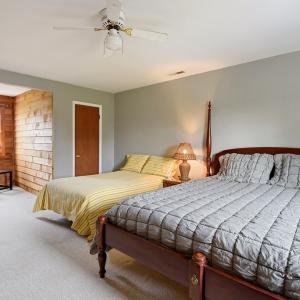 Photo #20 of 4250 BENNETT LN, CHINCOTEAGUE, VA 0.4 acres