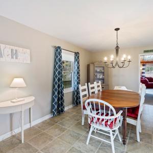 Photo #9 of 4250 BENNETT LN, CHINCOTEAGUE, VA 0.4 acres