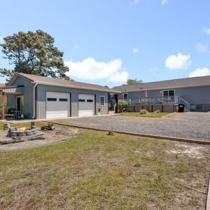 Photo #47 of 5245 MAIN ST, CHINCOTEAGUE, VA 0.6 acres