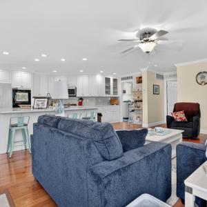 Photo #7 of 5245 MAIN ST, CHINCOTEAGUE, VA 0.6 acres
