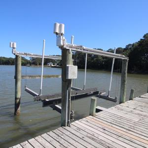 Boat lift