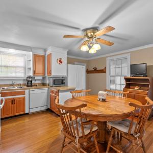 Photo #16 of 21 MAIN ST, WACHAPREAGUE, VA 8.0 acres
