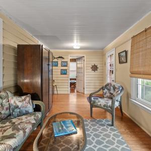 Photo #9 of 21 MAIN ST, WACHAPREAGUE, VA 8.0 acres