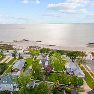 Photo #131 of 306 BAY AVE, CAPE CHARLES, VA 0.5 acres