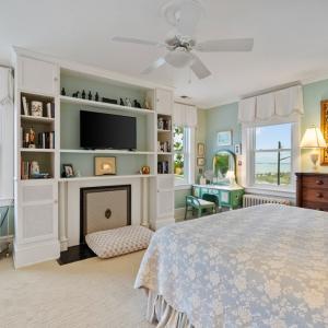 Photo #10 of 306 BAY AVE, CAPE CHARLES, VA 0.5 acres