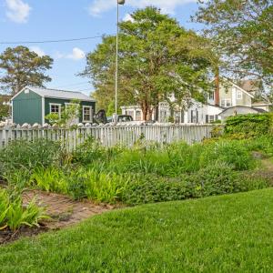 Photo #112 of 306 BAY AVE, CAPE CHARLES, VA 0.5 acres