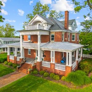 Photo #3 of 306 BAY AVE, CAPE CHARLES, VA 0.5 acres