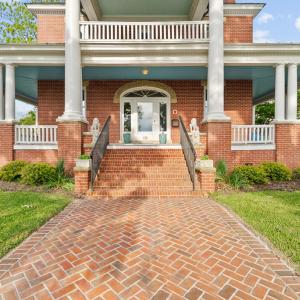 Photo #31 of 306 BAY AVE, CAPE CHARLES, VA 0.5 acres