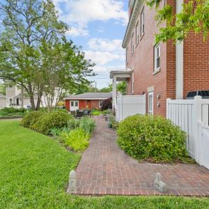 Photo #40 of 306 BAY AVE, CAPE CHARLES, VA 0.5 acres