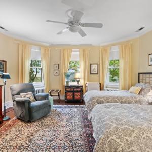 Photo #77 of 306 BAY AVE, CAPE CHARLES, VA 0.5 acres