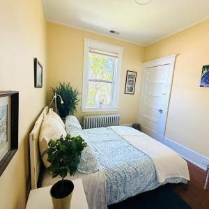 Photo #84 of 306 BAY AVE, CAPE CHARLES, VA 0.5 acres