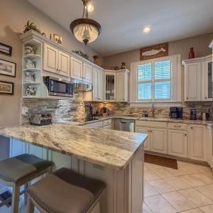 Photo #101 of 212 BAY AVE, CAPE CHARLES, VA 0.3 acres
