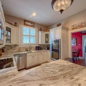 Photo #103 of 212 BAY AVE, CAPE CHARLES, VA 0.3 acres