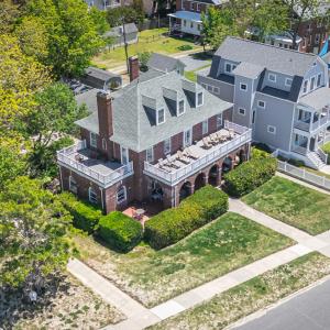 Photo #11 of 212 BAY AVE, CAPE CHARLES, VA 0.3 acres