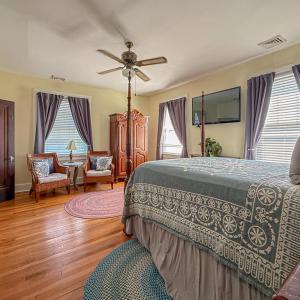 Photo #125 of 212 BAY AVE, CAPE CHARLES, VA 0.3 acres