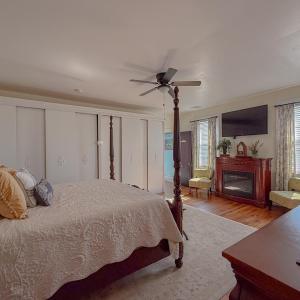 Photo #131 of 212 BAY AVE, CAPE CHARLES, VA 0.3 acres