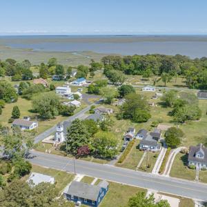 35486 Upshur Neck Rd, Quinby, VA, Steps from the water!