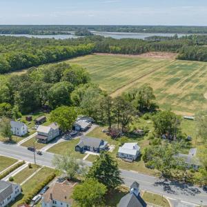 35486 Upshur Neck Rd, Quinby, VA