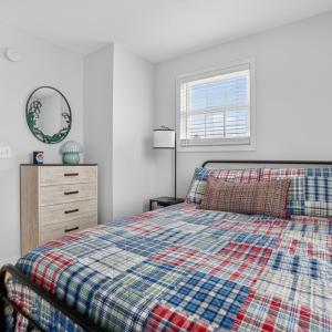 Photo #28 of 7210 BUNTING RD, CHINCOTEAGUE, VA 0.1 acres