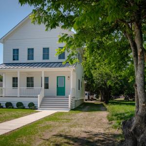 Photo #2 of 714 MONROE AVE, CAPE CHARLES, VA 40.0 acres