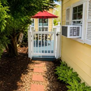 Photo #9 of 3758 WILLOW ST, CHINCOTEAGUE, VA 0.1 acres