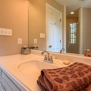 Photo #137 of 5302 KENDALL GROVE POINT LN, EASTVILLE, VA 4.2 acres