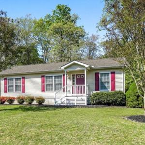 Photo #4 of 37059 SEAHORSE RD, GREENBACKVILLE, VA 0.2 acres