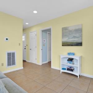 Photo #11 of 5061 BAY COLONY LN, CHINCOTEAGUE, VA 0.4 acres