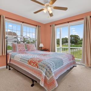 Photo #12 of 5061 BAY COLONY LN, CHINCOTEAGUE, VA 0.4 acres